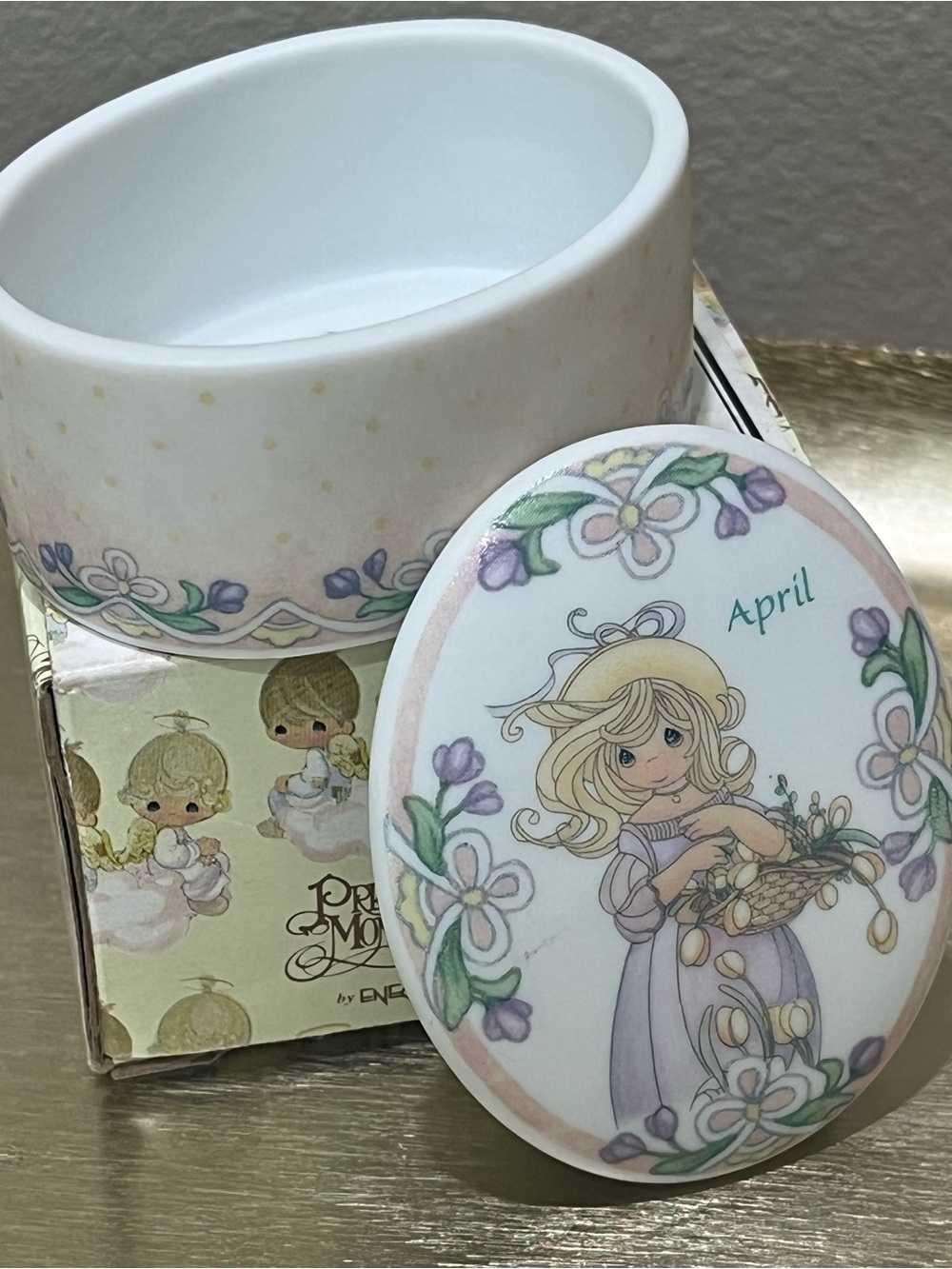 Precious moments porcelain covered box April Birthday Baby shower.Collectables.